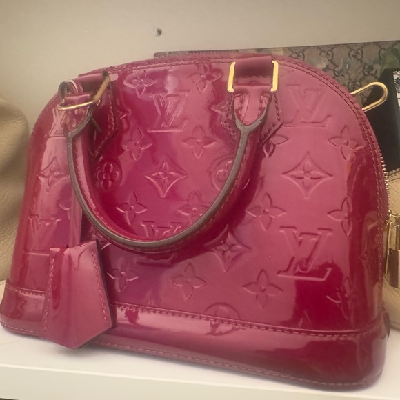 Louis Vuitton Alma BB - Picture 6 of 7